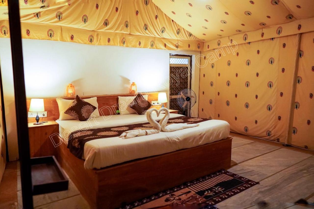 Готель Desert Dream Royal Camp Джайсалмер Екстер'єр фото